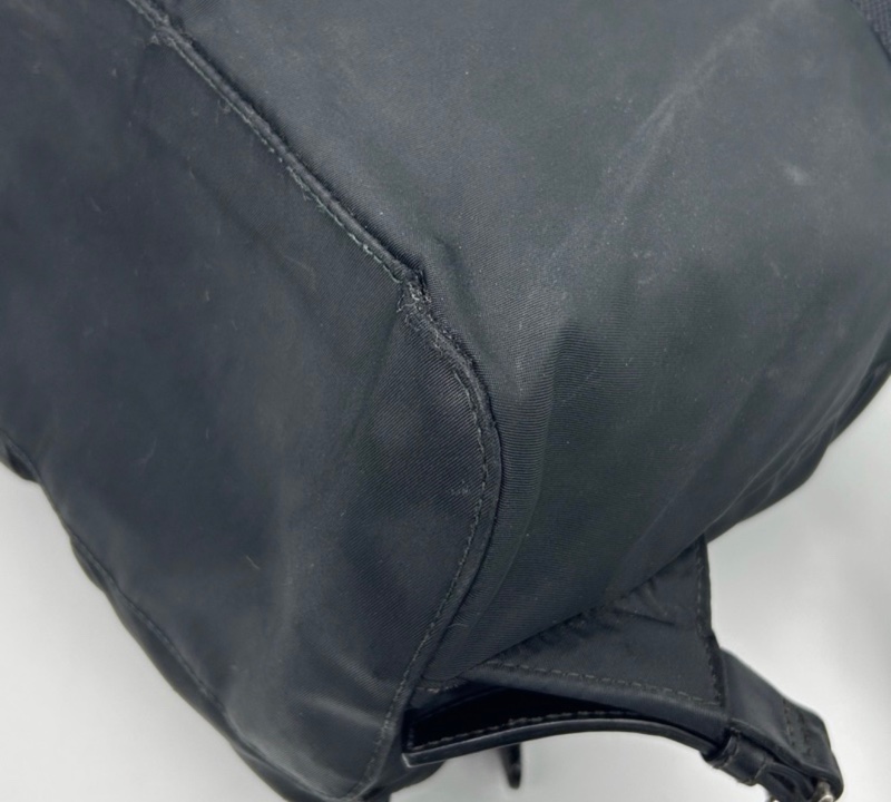 「JL精品代購」Prada黑銀小號降落傘尼龍雙肩包-10