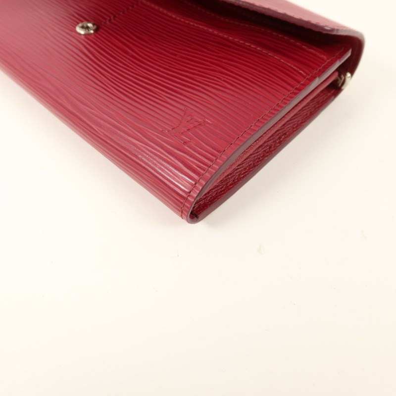 LOUIS VUITTON Epi Portefeuille Sarah Long wallet長錢包-11