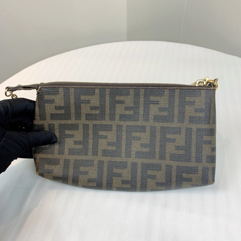 芬迪/Fendi Zucca 棕色金扣老花塗鴉腋下麻將包 獨特的玫瑰花與瓢蟲圖案20x4x12cm-1