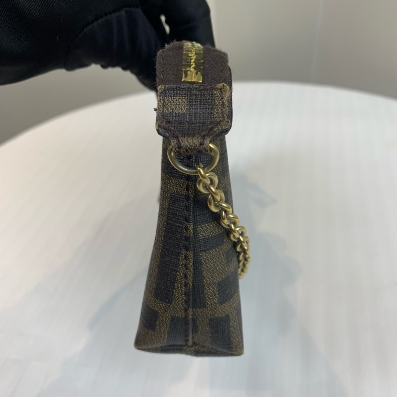 芬迪/Fendi Zucca 棕色金扣老花塗鴉腋下麻將包 獨特的玫瑰花與瓢蟲圖案20x4x12cm-3