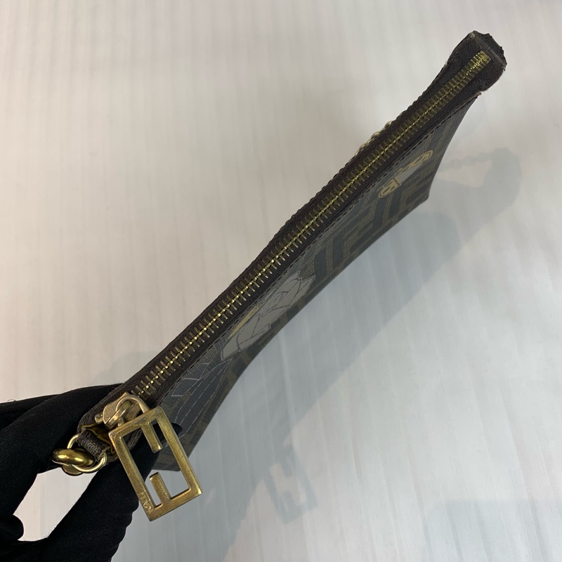 芬迪/Fendi Zucca 棕色金扣老花塗鴉腋下麻將包 獨特的玫瑰花與瓢蟲圖案20x4x12cm-5