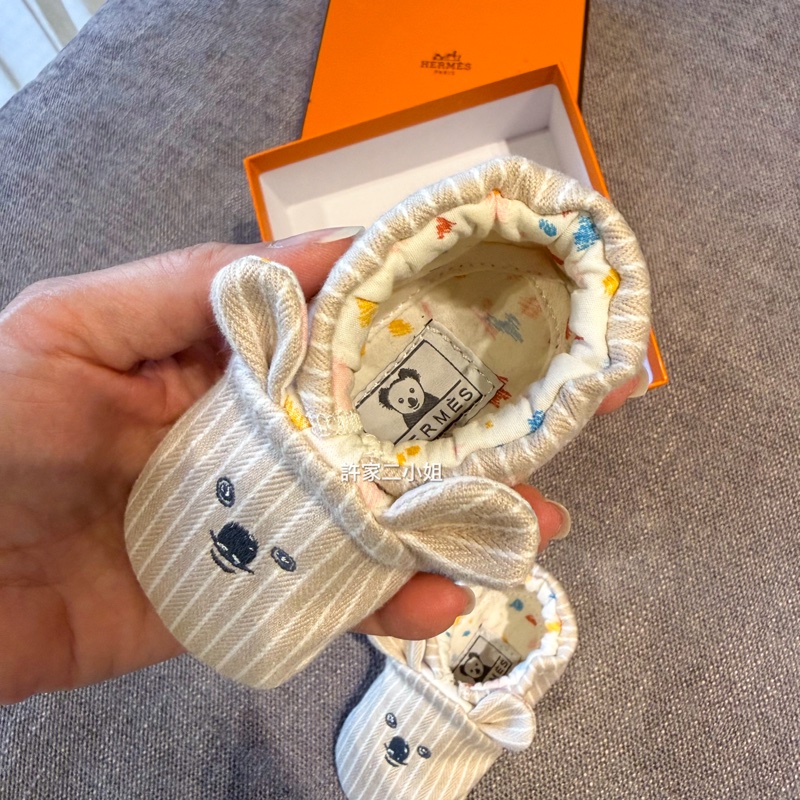 Hermes 全新米色寶寶鞋-4