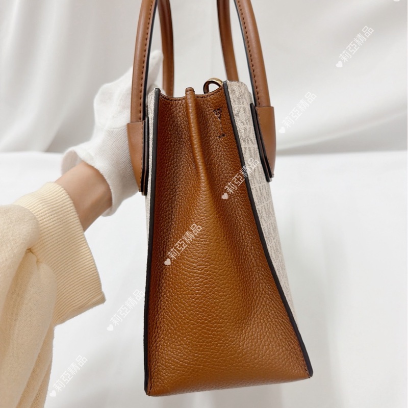 莉亞精品♡ MK老花琴譜包 咖色 二手美包-5