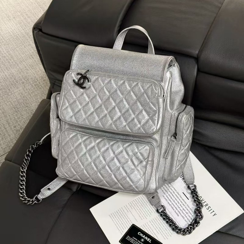 Chanel  Casual Rock Airlines 太空銀 菱格紋 牛皮 中號33*32*15cm 98新配件保卡 塵袋-5
