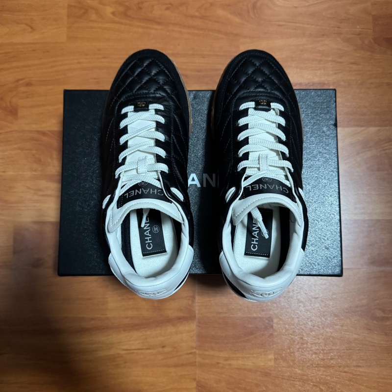 Chanel德訓鞋香奈兒23K低幫徽標休閒鞋 女款 黑色 38碼-3