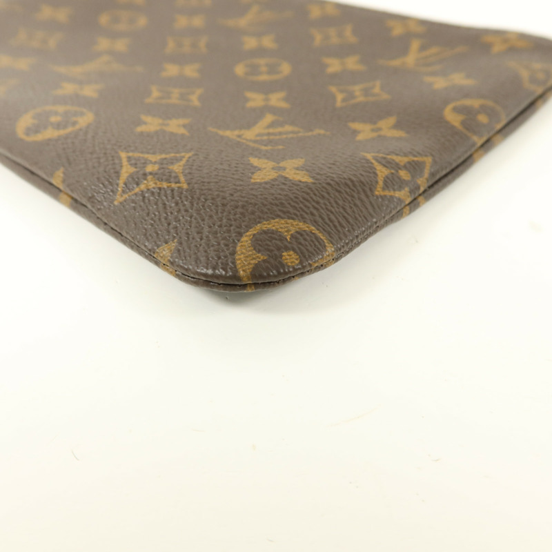 LOUIS VUITTON Monogram Etui Voyage PM手拿包-11