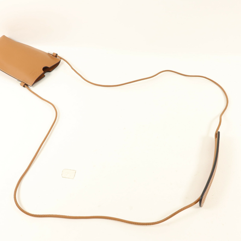 LOEWE 牛皮皮革Gate Pocket Phone Bag手機肩背袋-7