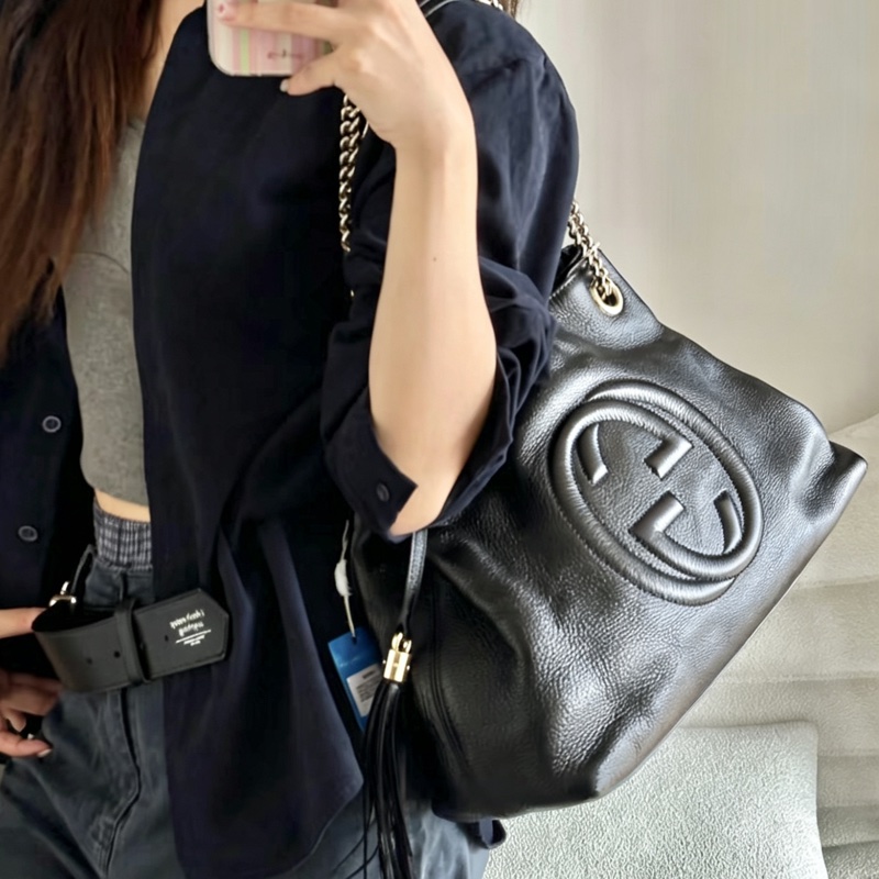 GUCCI古馳黑金配色荔枝紋牛皮流蘇托特包🍔-4