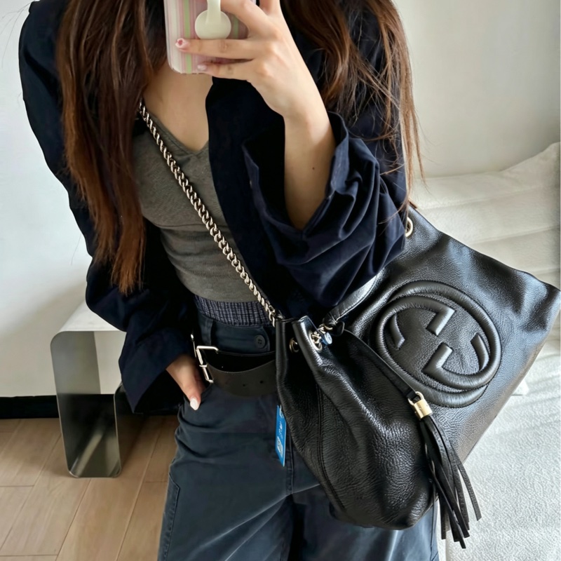 GUCCI古馳黑金配色荔枝紋牛皮流蘇托特包🍔-20