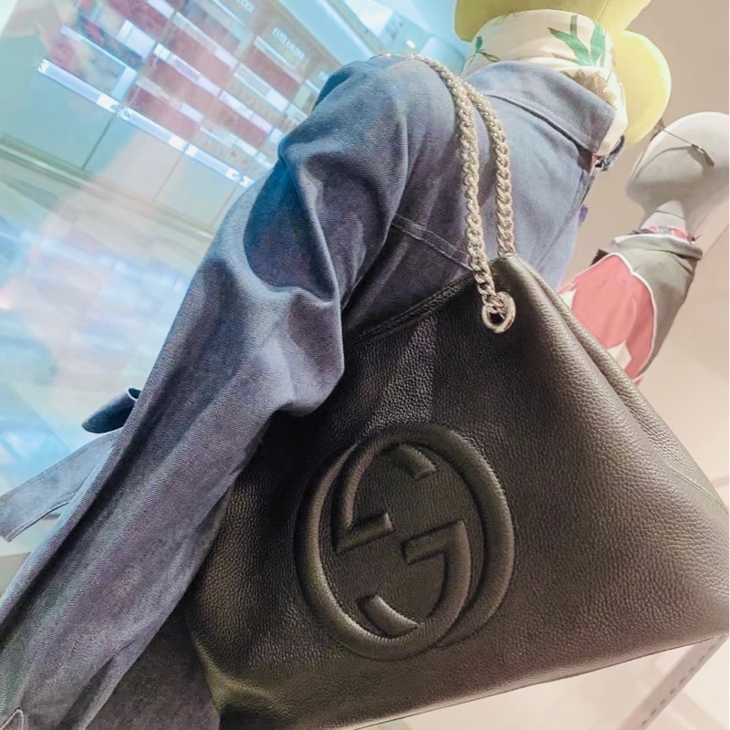 GUCCI古馳黑金配色荔枝紋牛皮流蘇托特包🍔-22