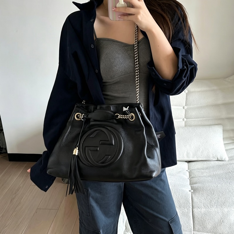 GUCCI古馳黑金配色荔枝紋牛皮流蘇托特包🍔-23