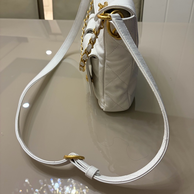 Chanel 25p hobo荔枝紋皮白色-3