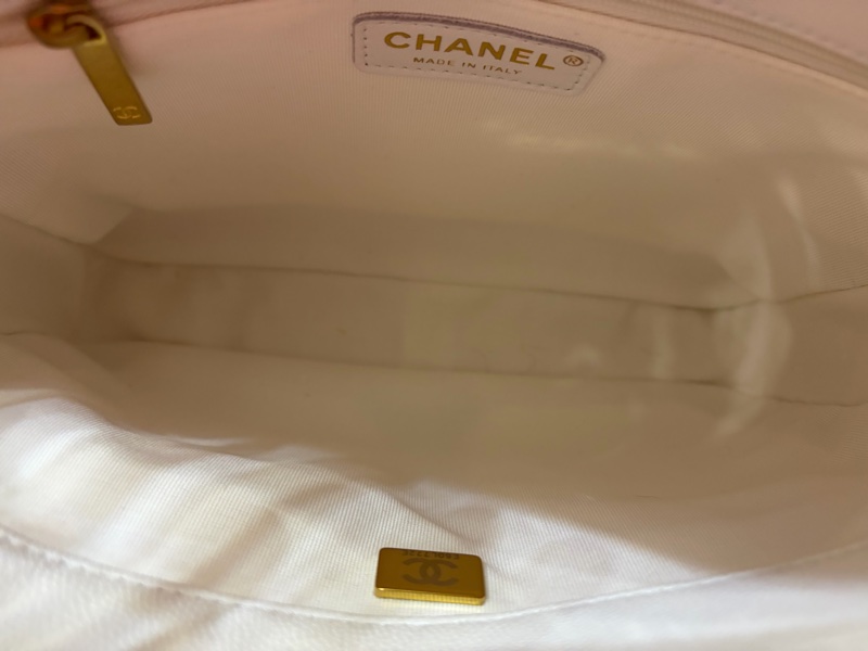 Chanel 25p hobo荔枝紋皮白色-8