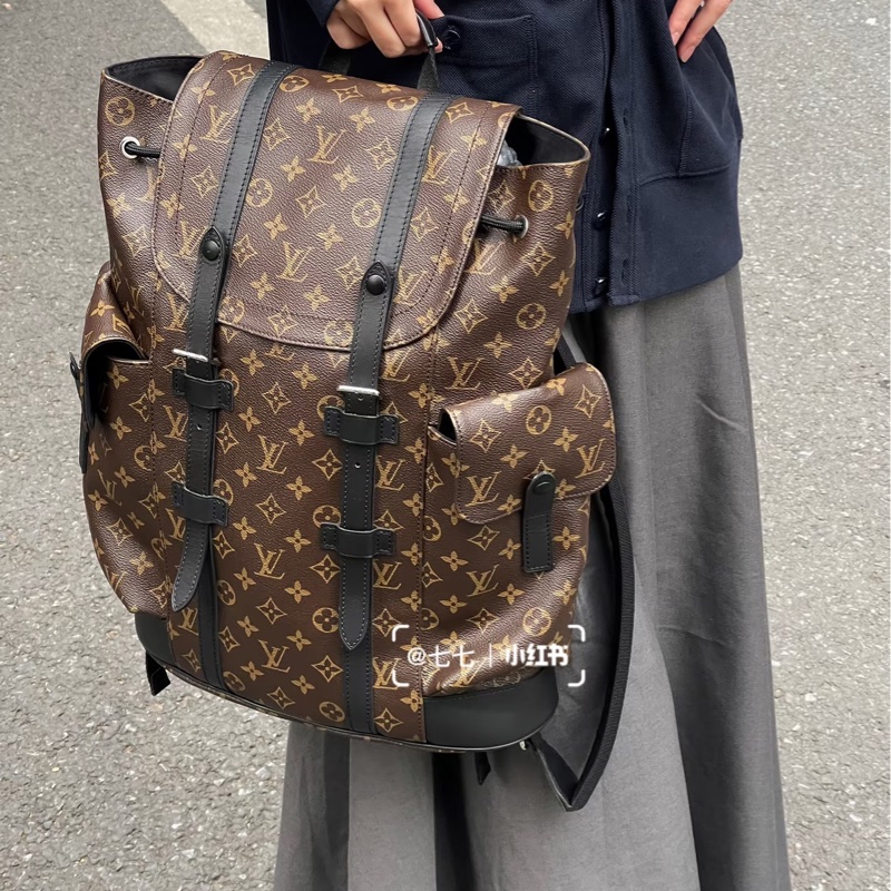 路易威登LV原花拼黑牛皮銀釦🎒Christopher MM後背包 大容量後背包 男包 M43735-5