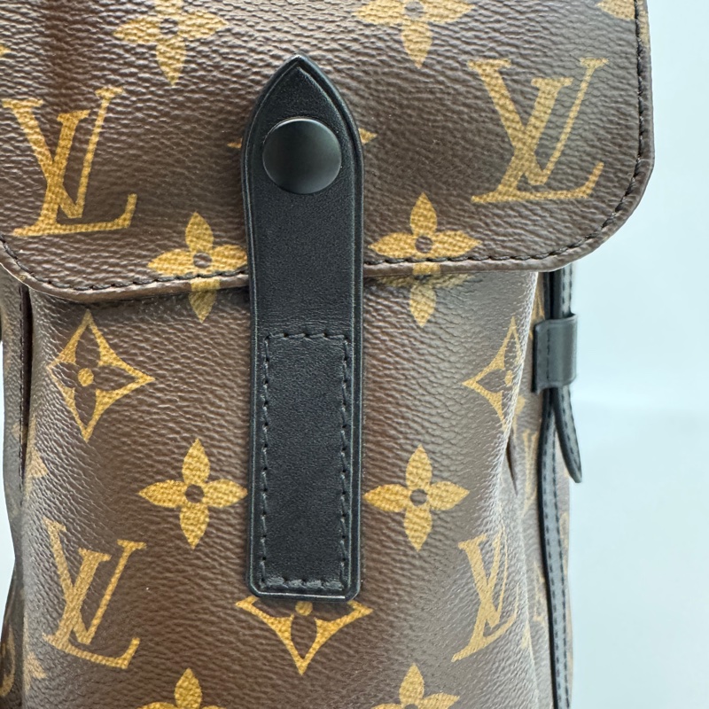 路易威登LV原花拼黑牛皮銀釦🎒Christopher MM後背包 大容量後背包 男包 M43735-21