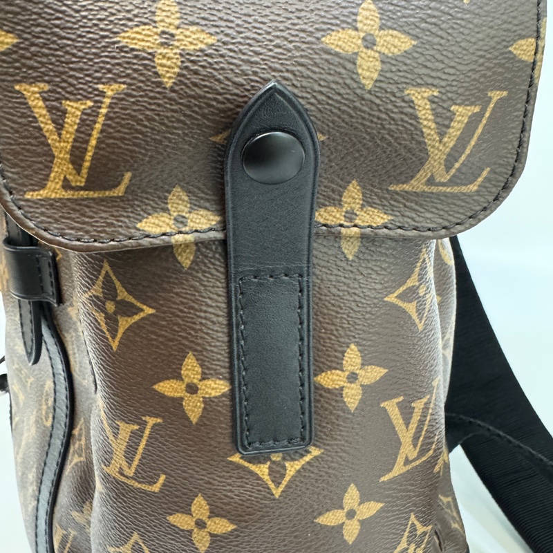 路易威登LV原花拼黑牛皮銀釦🎒Christopher MM後背包 大容量後背包 男包 M43735-22