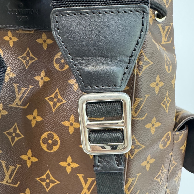 路易威登LV原花拼黑牛皮銀釦🎒Christopher MM後背包 大容量後背包 男包 M43735-31