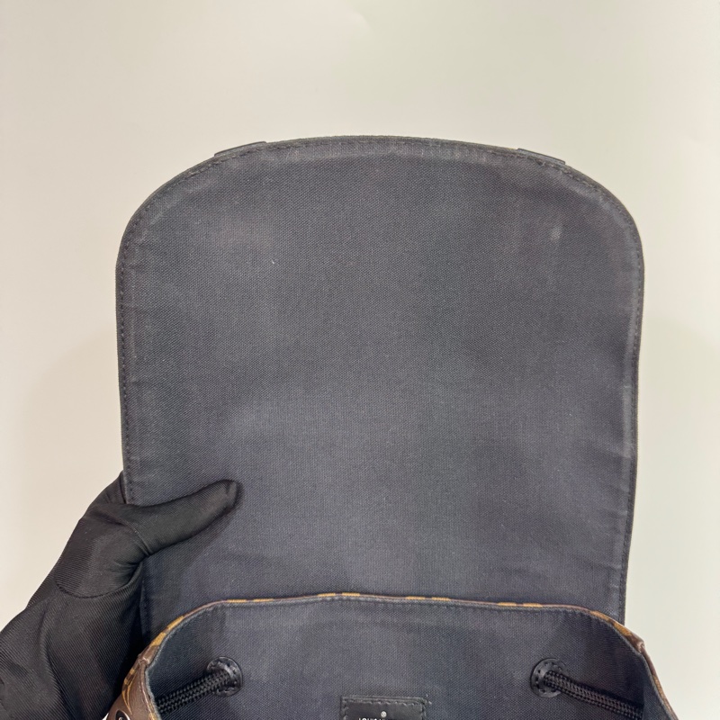 路易威登LV原花拼黑牛皮銀釦🎒Christopher MM後背包 大容量後背包 男包 M43735-38
