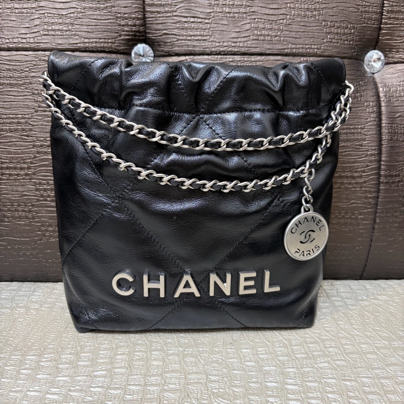 Chanel 黑牛皮霧銀釦Mini 22包AS3980-0
