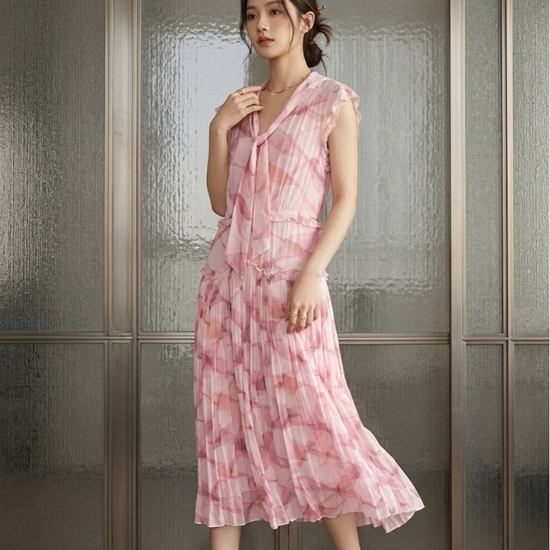 97）全新【COACH】質感粉嫩幾何．修身剪裁中長版洋裝 M-L可穿-1