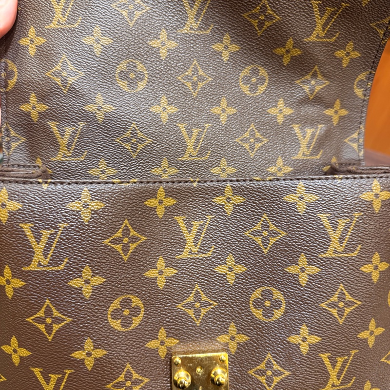 LV 老花Metis 背帶斜背郵差包-20
