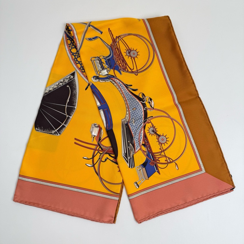 Hermes 愛馬仕絲巾 99新閒置未使用-3