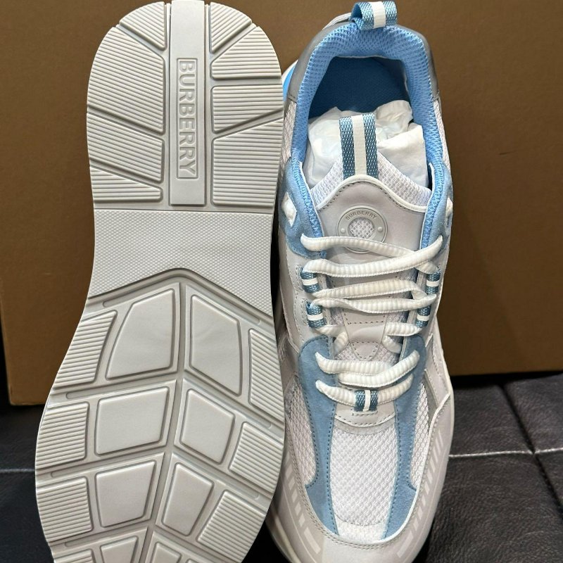 💎Han's house精品服飾💎BURBERRY Sean 格紋鞋 反光 現貨43原價30500-8