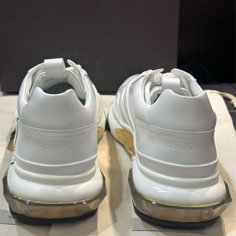 💎Han's house精品服飾💎VALENTINO Upvillage 華倫天奴 小牛皮 鞋現貨27.5原價30000-3