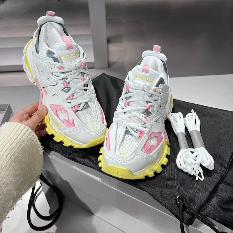 💎Han's house精品服飾💎 Balenciaga 巴黎世家 Track 鞋 現貨42  原價35500-0