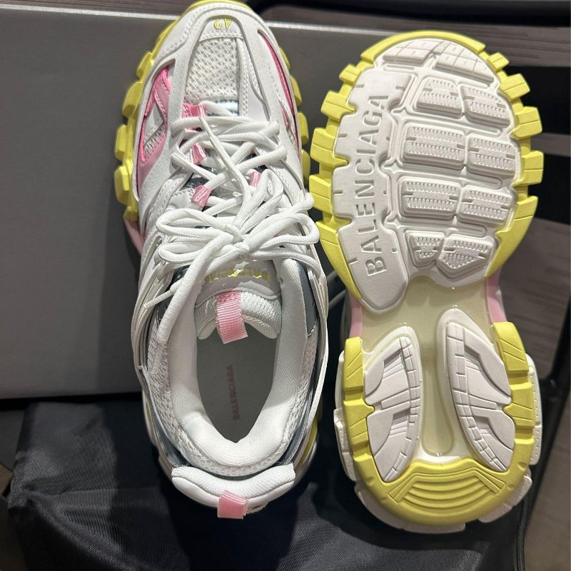 💎Han's house精品服飾💎 Balenciaga 巴黎世家 Track 鞋 現貨42  原價35500-3