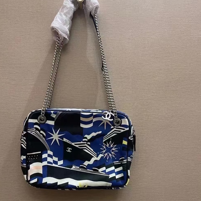 Chanel • 郵輪塗鴉系列帆布鏈條包 全新🚢-0