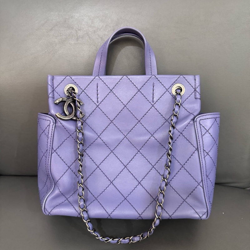 Chanel • 香芋紫銀釦外縫線牛皮托特包 Tote-3