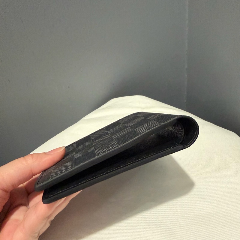 Louis Vuitton LV 黑棋盤格 對折短夾-4