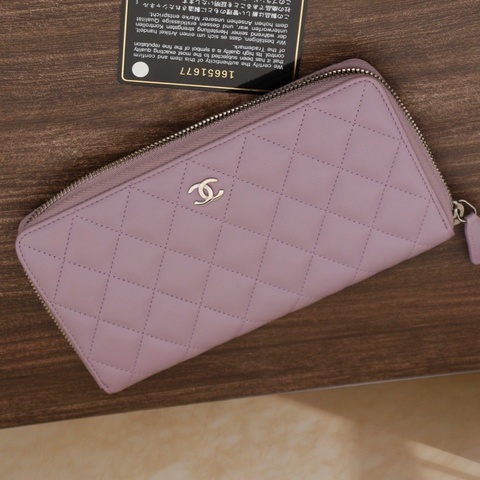 Chanel • 經典香芋紫銀釦羊皮拉鍊長夾 💜 有卡