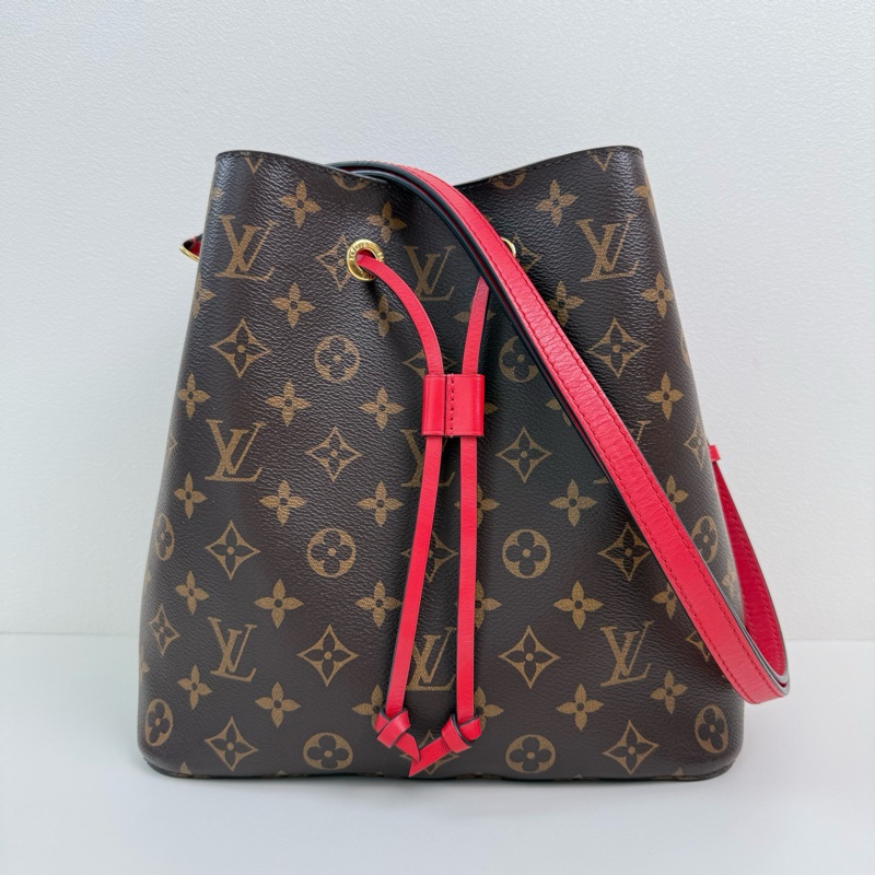 Louis Vuitton 路易威登 棕色塗層帆布老花水桶包斜挎包 紅色內里 金扣-0