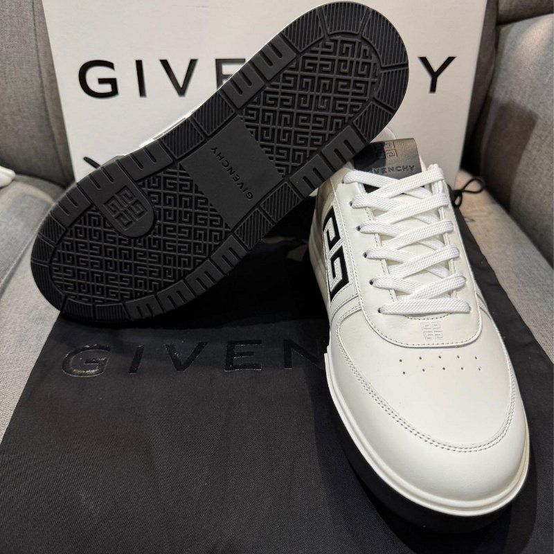 💎Han's house精品服飾💎GIVENCHY 紀梵希 小牛皮 4G  鞋 葡萄牙製= 原價24500-2