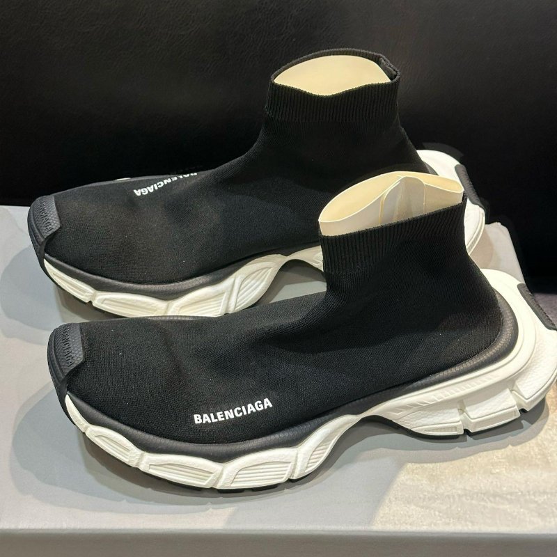 💎Han's house精品服飾💎Balenciaga 巴黎世家 3XL 針織 襪套 球鞋 現貨43  原價37300-1