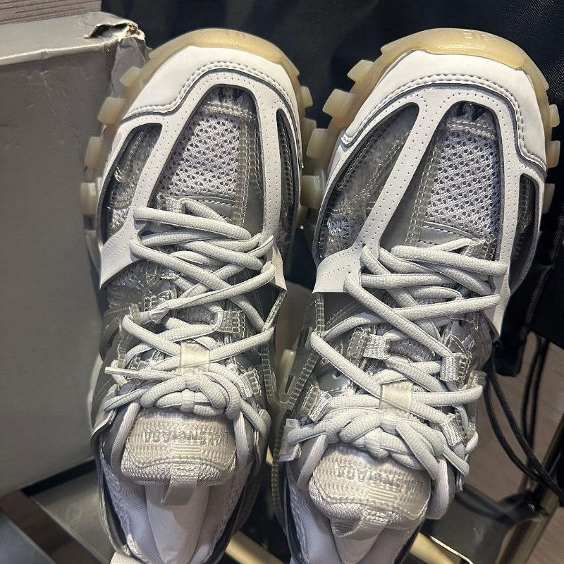 💎Han's house精品服飾💎Balenciaga 巴黎世家 Track 鞋 現貨41原價35500-2