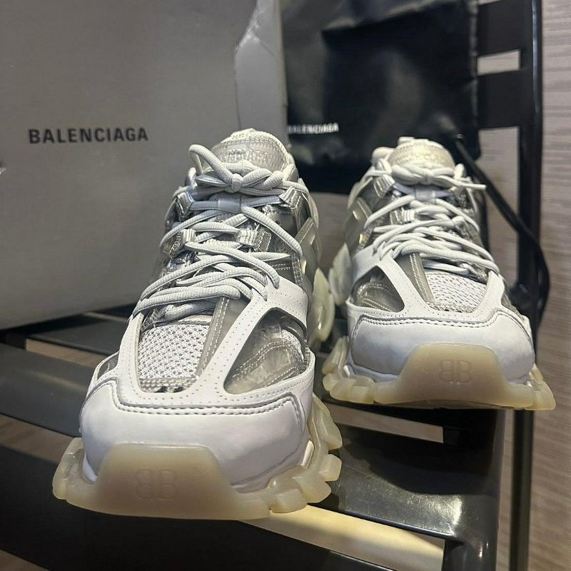 💎Han's house精品服飾💎Balenciaga 巴黎世家 Track 鞋 現貨41原價35500-4