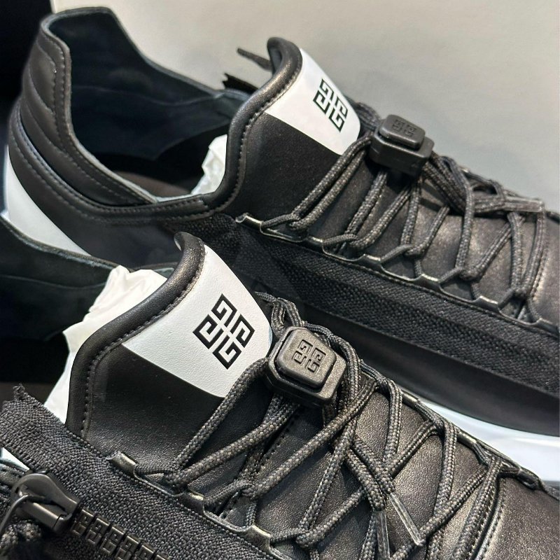 💎Han's house精品服飾💎 GIVENCHY 紀梵希 拉鍊鞋  原價37500-3