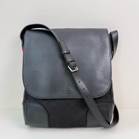 Gucci/古馳 斜挎包男士 銀扣