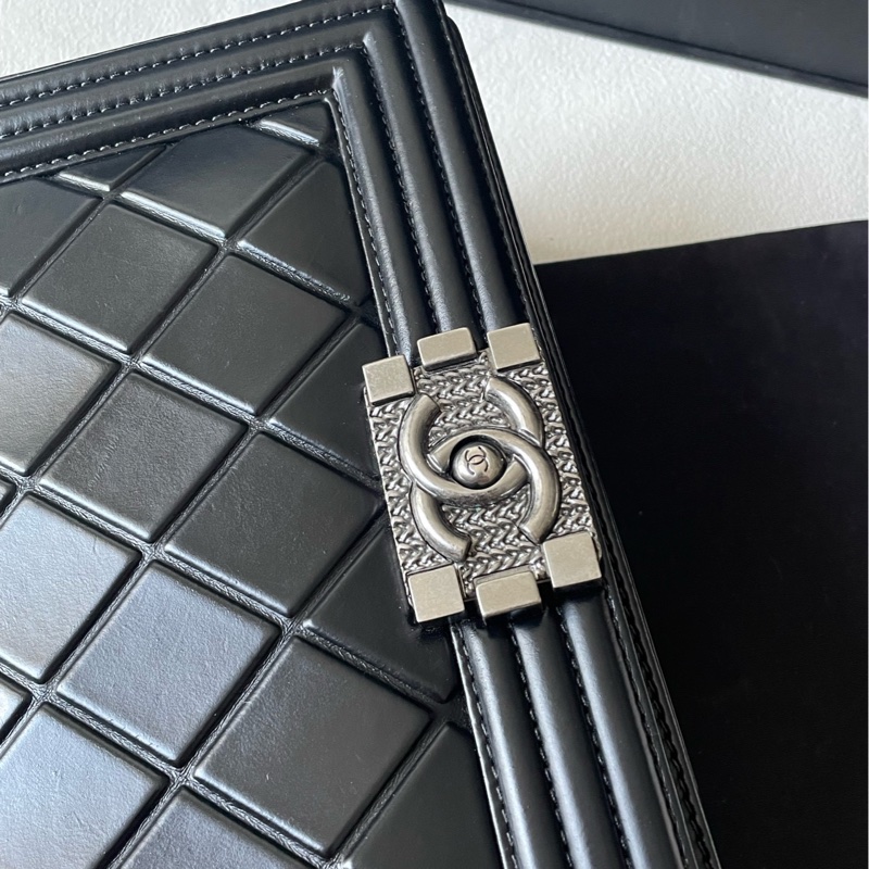 Chanel 黑銀牛皮薩爾茨堡全球限量款leboy中號  21開 98新-1