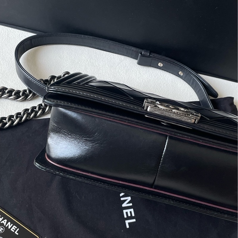 Chanel 黑銀牛皮薩爾茨堡全球限量款leboy中號  21開 98新-9