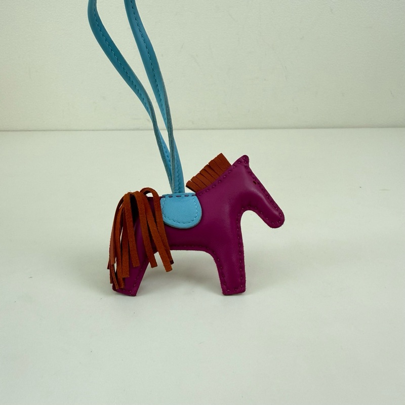 HERMES愛馬仕 配件小馬 玫紅色  A刻 2017年-1