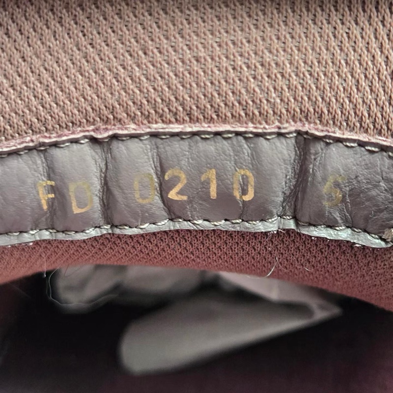 LOUIS VUITTON 路易威登 LV TRAIL 紅棕色 5碼/39碼  98新-4