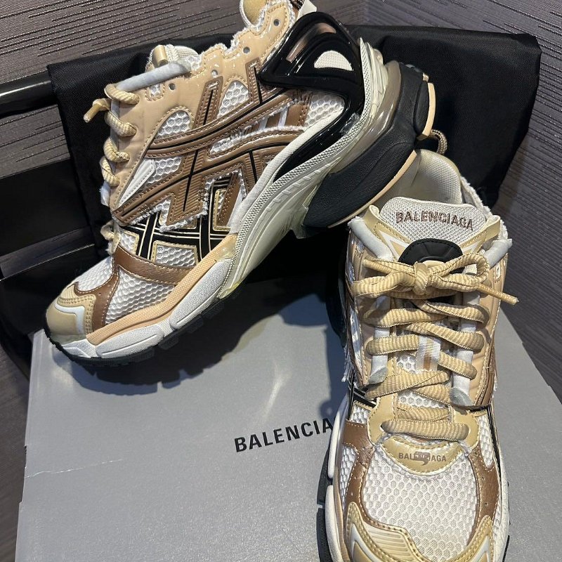 💎Han's house精品服飾💎Balenciaga 巴黎世家 RUNNER 鞋 現貨41 原價38200-6