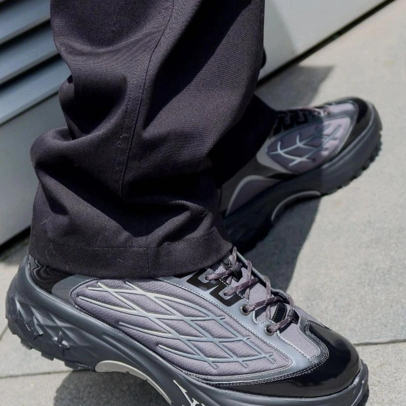 💎Han's house精品服飾💎LOUIS VUITTON LV Discovery 鞋 現貨9號-6