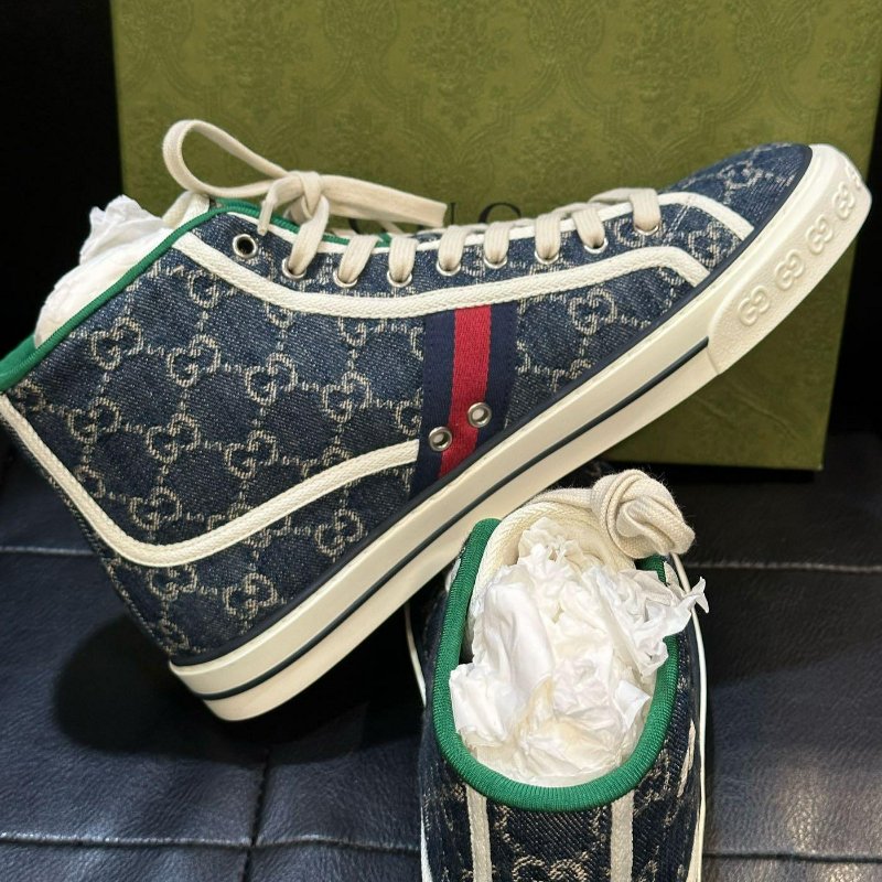 💎Han's house精品服飾💎GUCCI 古馳 Tennis 老花 鞋 義大利製 現貨9號  原價25000-2