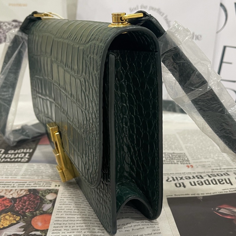 98新聖羅蘭 CarreBox墨綠色 鰐魚壓紋單肩包 底長22.5cm 🈚附件-3