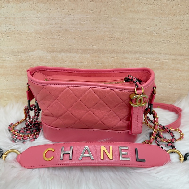 Chanel • 經典Gabrielle 蜜桃粉牛皮字母手柄流浪包 小號 全網最低☝🏻-4